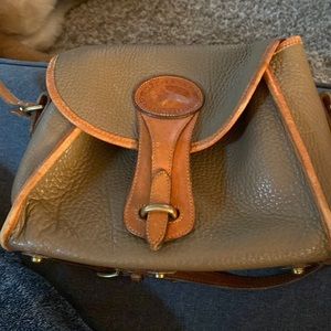 Crossbody Dooney and Bourke